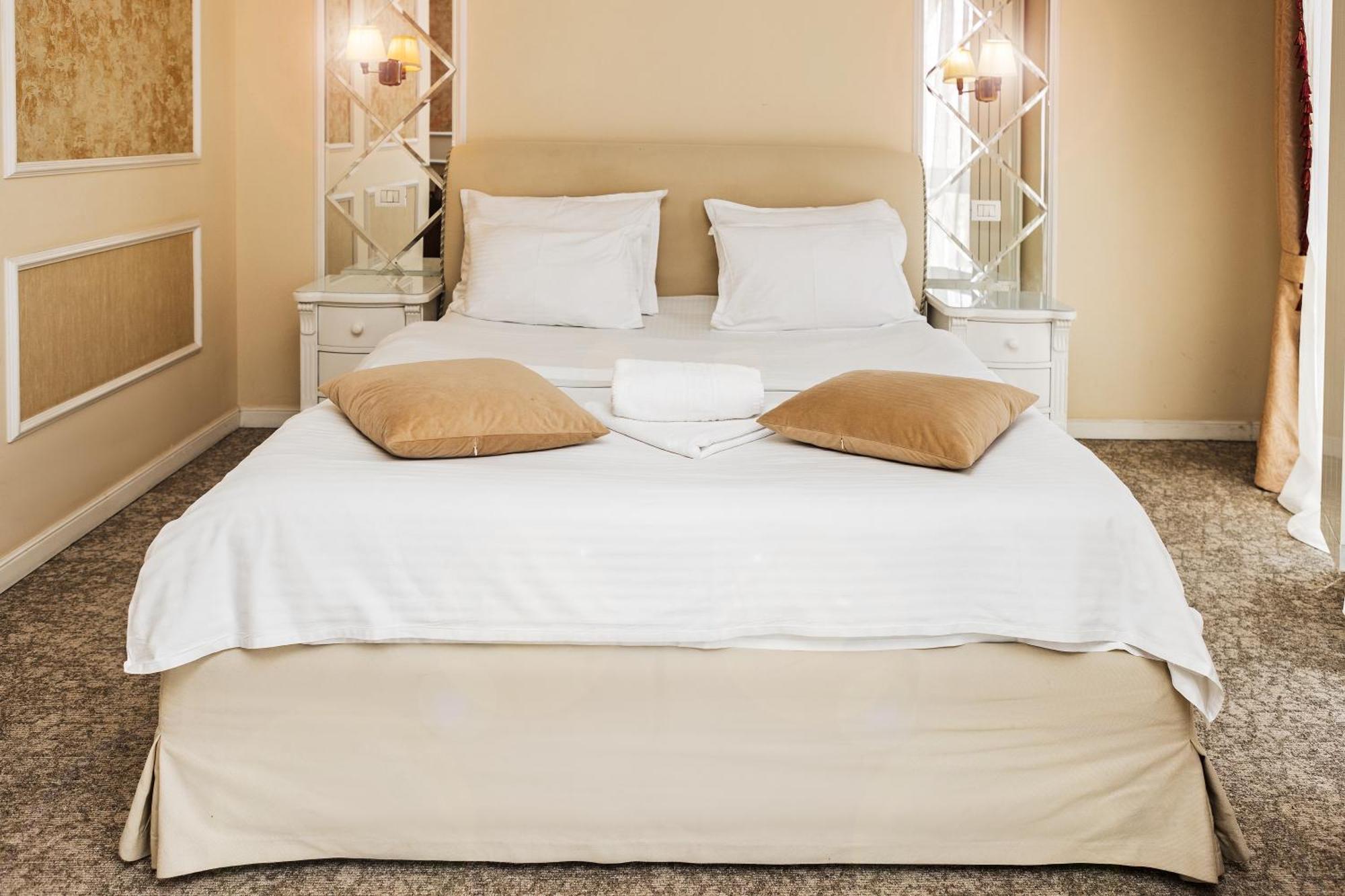 Villa Boutique Lafayette Бухарест Экстерьер фото