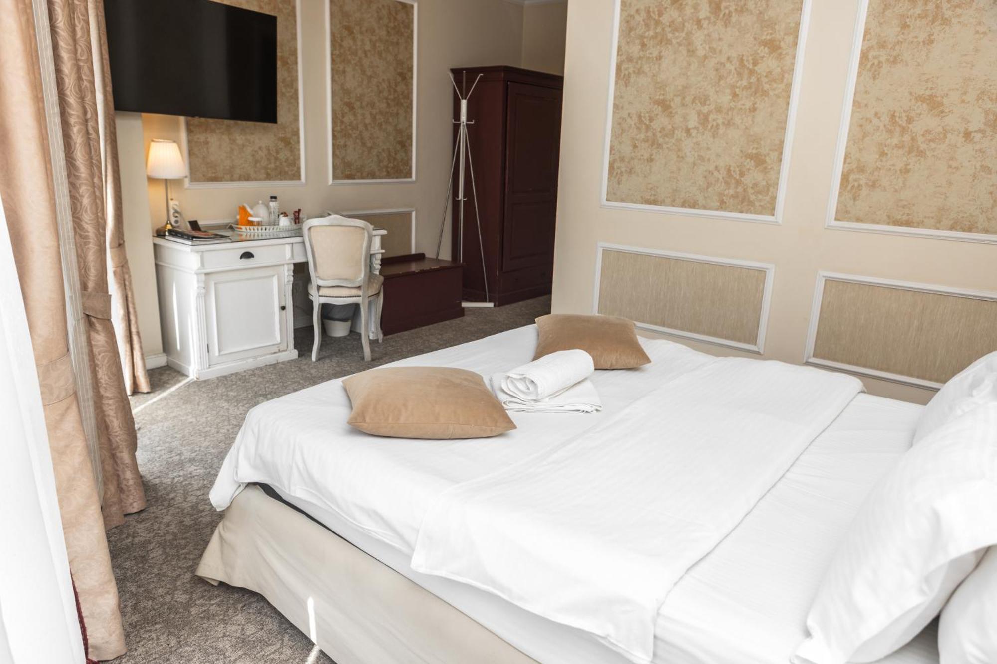Villa Boutique Lafayette Бухарест Экстерьер фото